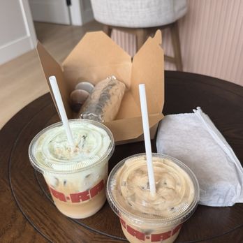 Cafe Gara - White coffee w/ pandan foam & ca phe sua da - Coffee & Tea Near Me - Berkeley, California