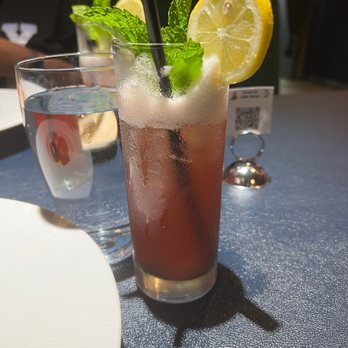 Rosa’s At Park - Latin American Near Me - Bronx, New York