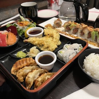 Minori Sushi - Dinner Box, Hot Green Tea, 59. Goodbye Dracula Roll - Sushi Bars Near Me - Los Angeles, California Minori Sushi - Dinner Box, Hot Green Tea, 59. Goodbye Dracula Roll - Sushi Bars Near Me - Los Angeles, California