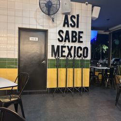 Taqueria Los Chachalacos - Mexico tastes like this ;)