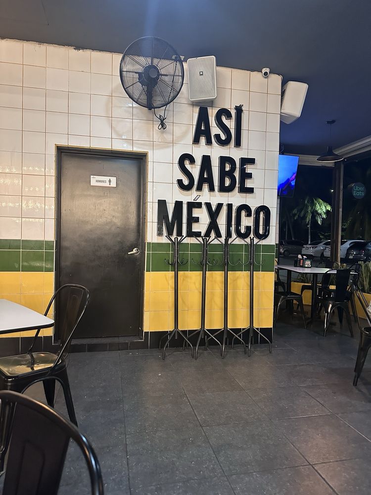 Taqueria Los Chachalacos