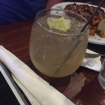 Levon's Bar and Grill - Moscow Mule - Breakfast & Brunch Near Me - Clarksdale, Mississippi