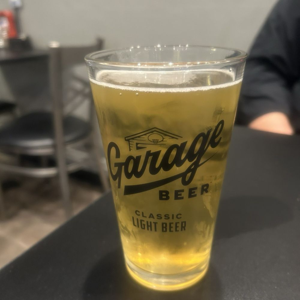 Broadway Plates And Pints - Beer - Burgers Near Me - Grove City, Ohio