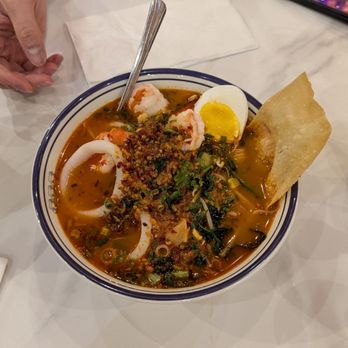 555 Boat Noodles - Tom yum seafood vermicelli noodle soup (S size) - Thai Near Me - North York, Ontario