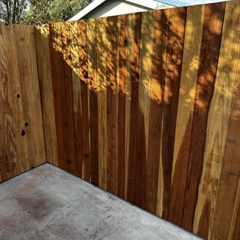 Wood Fence & Gate - Fences & Gates Near Me - El Segundo, California Wood Fence & Gate - Fences & Gates Near Me - El Segundo, California