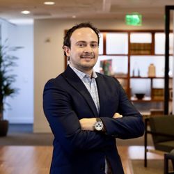 Rocha Ricomini Consulting - Sergio Rocha, Senior Paralegal/CEO