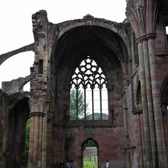 Melrose Abbey - Museums Near Me - Melrose, SCB