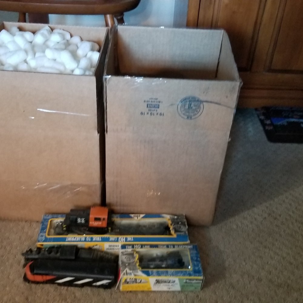 EJ's Auction & Appraisal - When you don't give a shit how much your customer pays because you get a cut of the shipping. - Auction Houses Near Me - Glendale, Arizona