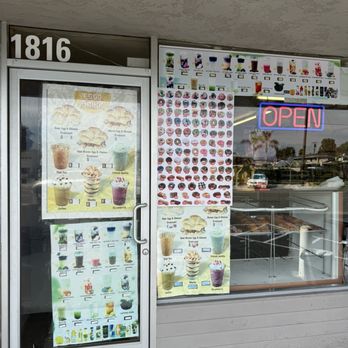 D K's Donuts - Donuts Near Me - Santa Ana, California D K's Donuts - Donuts Near Me - Santa Ana, California