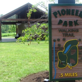 Pioneer Park - Parks Near Me - Montgomery, Ohio