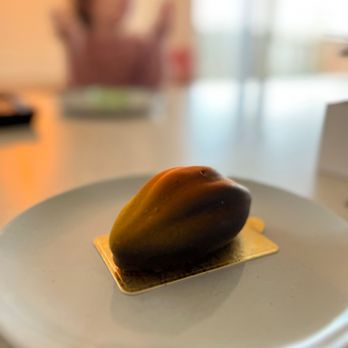 Fleur Sauvage Chocolates - Chocolatiers & Shops Near Me - Windsor, California