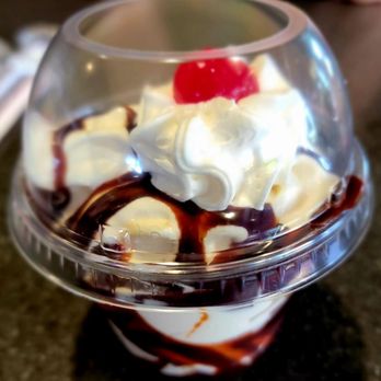 Sonic Drive-In - Sonic Hot Fudge Sundae - Fast Food Near Me - Cheektowaga, New York