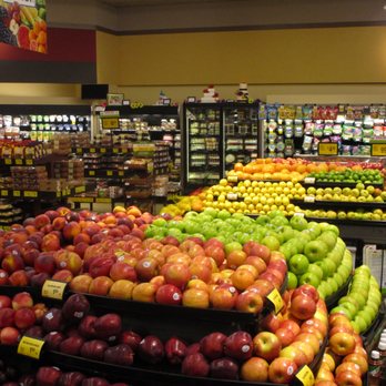 Safeway - a fruit section of a grocery store - Grocery Near Me - Bisbee, Arizona