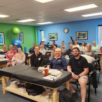 Wellbridge Physical Therapy - Our clinic often hosts continuing education courses. This is a dry needling class - Physical Therapy Near Me - Bedford, New Hampshire Wellbridge Physical Therapy - Our clinic often hosts continuing education courses. This is a dry needling class - Physical Therapy Near Me - Bedford, New Hampshire