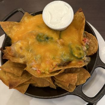 Hilltop Kitchen & Bar - Nachos - Wine Bars Near Me - Syosset, New York
