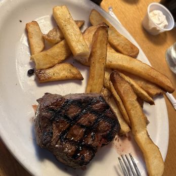 Texas Roadhouse - Sirloin with steak fries was delicious! - Steakhouses Near Me - Bradenton, Florida Texas Roadhouse - Sirloin with steak fries was delicious! - Steakhouses Near Me - Bradenton, Florida