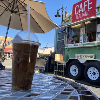 Cafe Italiano - Almond milk latte - Italian Near Me - Moab, Utah