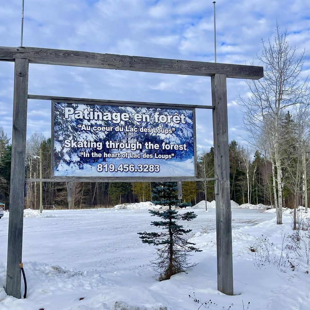 Patinage En Foret - Entrance to the parking lot - Skating Rinks Near Me - Lac-des-Loups, Quebec Patinage En Foret - Entrance to the parking lot - Skating Rinks Near Me - Lac-des-Loups, Quebec