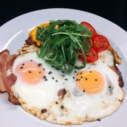 Bistro Nekázanka 11 - Great breakfast! - food - Kavárny Near Me - Praha 1, Puerto Rico