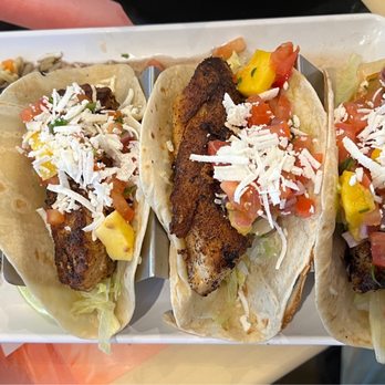 Air Margaritaville - Fish tacos - Bars Near Me - Cancún, ROO