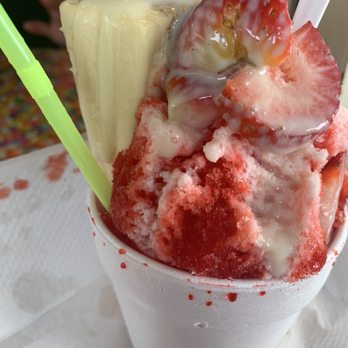 Sweet Thangs by NOLASIPS - Strawberry Cheesecake flavored Sno-Ball - Shaved Ice Near Me - New Orleans, Louisiana Sweet Thangs by NOLASIPS - Strawberry Cheesecake flavored Sno-Ball - Shaved Ice Near Me - New Orleans, Louisiana