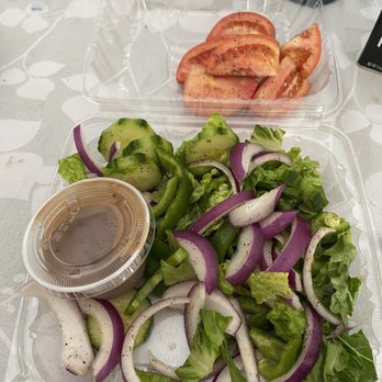 The Lyme Grill - Greek salad - American Near Me - Avon, Connecticut