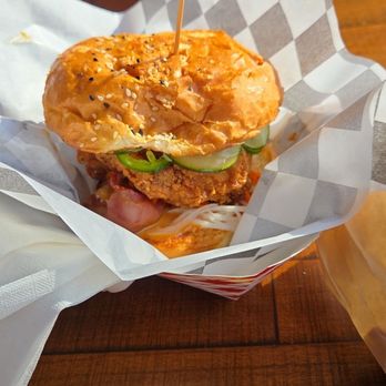 Sap Sap Lao Deli & Cafe - Fried chicken Banh Mi - Laotian Near Me - Seattle, Washington
