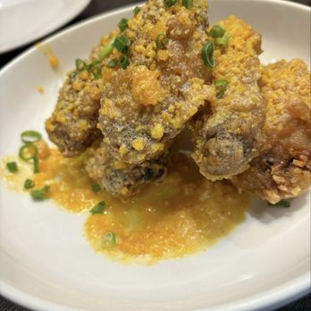 Yi Xin Cafe - Salted egg yolk chicken wings - Hong Kong Style Cafe Near Me - Honolulu, Hawaii Yi Xin Cafe - Salted egg yolk chicken wings - Hong Kong Style Cafe Near Me - Honolulu, Hawaii