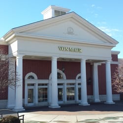 Von Maur - One of the entrances