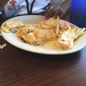 Riviera Maya Restaurant - Kids quesadilla plate - Mexican Near Me - Alton, Illinois