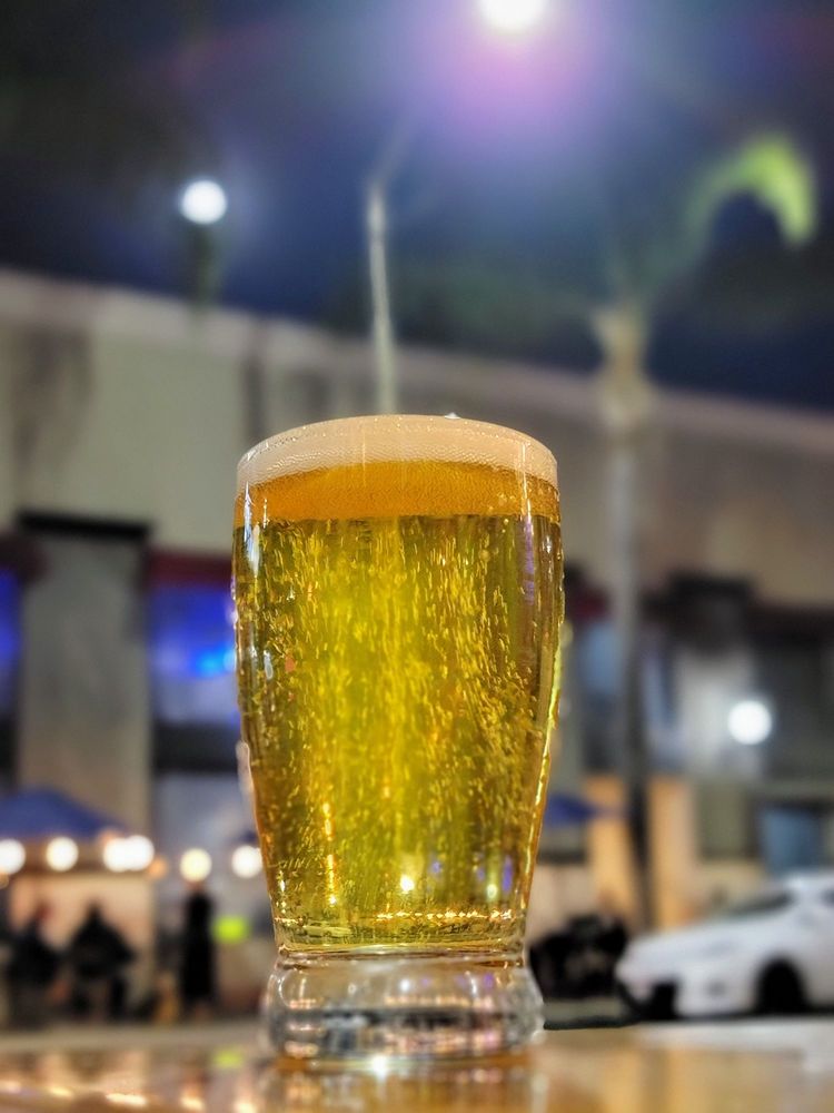 38 Degrees Ale House & Grill