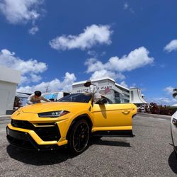 Hector's Car Wash
