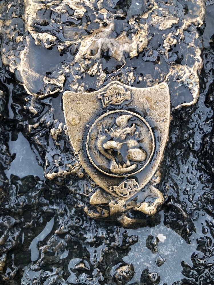 GIANT DANCING RABBITS OF BALLANTRAE PARK Updated October 2024 22