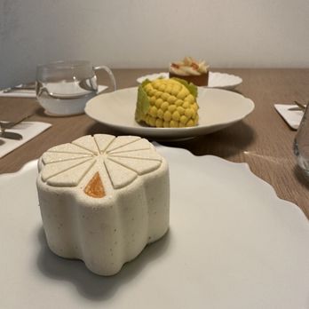 Lysee - Desserts Near Me - New York, New York Lysee - Desserts Near Me - New York, New York