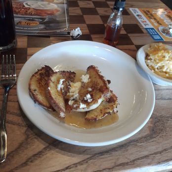 Cracker Barrel - Southern Near Me - Ridley Park, Pennsylvania