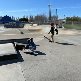 Berkeley Skatepark - Skate Parks Near Me - Berkeley, California
