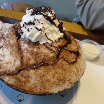 Mandro Teahouse - Chocolate bingsoo - Desserts Near Me - Alameda, California Mandro Teahouse - Chocolate bingsoo - Desserts Near Me - Alameda, California