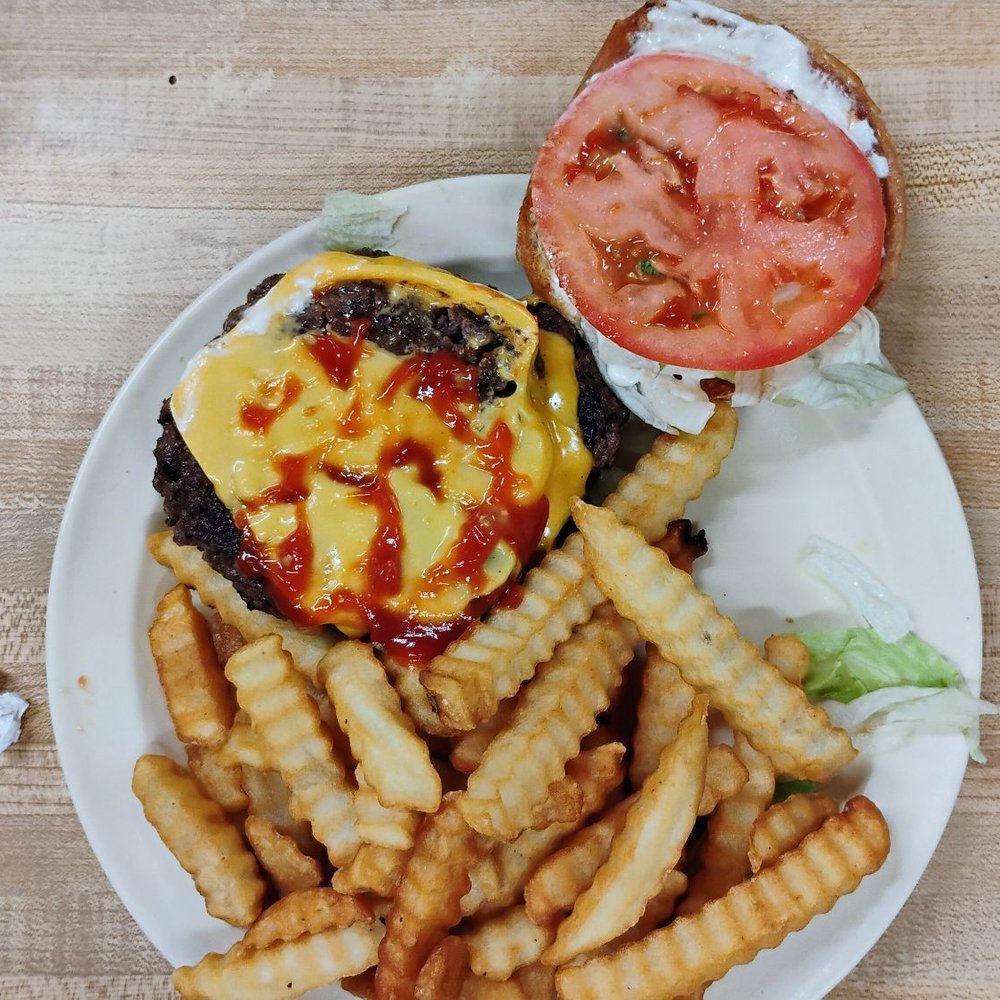Dixie Castle - Again another burger I had when I went back for more. - Diners Near Me - Jackson, Tennessee Dixie Castle - Again another burger I had when I went back for more. - Diners Near Me - Jackson, Tennessee