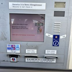 Eurotunnel le Shuttle - Enter your reservation information. Ticket for car is printed.