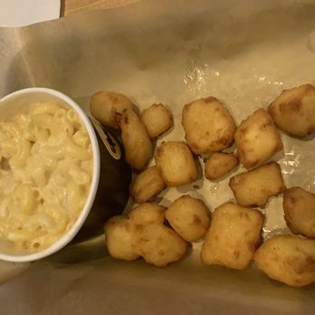 Buffalo Wild Wings - Children's macaroni with cheese curds - Sports Bars Near Me - Edmond, Oklahoma Buffalo Wild Wings - Children's macaroni with cheese curds - Sports Bars Near Me - Edmond, Oklahoma