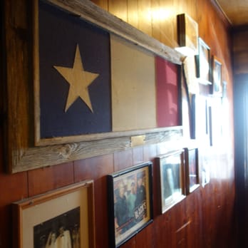 Black's Barbecue Lockhart - Barbeque Near Me - Lockhart, Texas