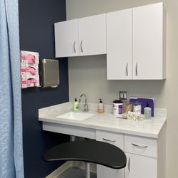 Valley Medical Group - Very clean.