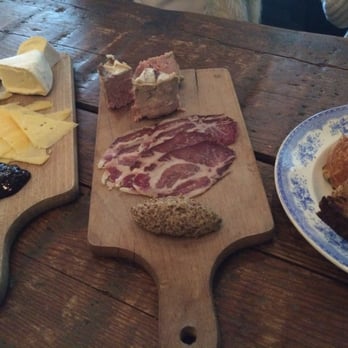 De Superette - Brunch Plate - Bakeries Near Me - Gent, VOV