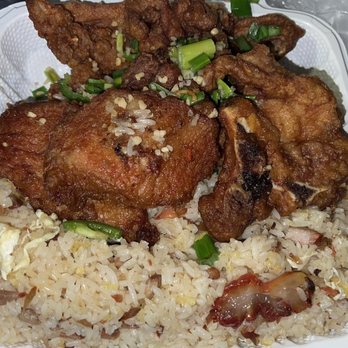 Golden City Restaurant - Salt and Pepper pork chops on fried rice! Very good. - Chinese Near Me - Honolulu, Hawaii Golden City Restaurant - Salt and Pepper pork chops on fried rice! Very good. - Chinese Near Me - Honolulu, Hawaii