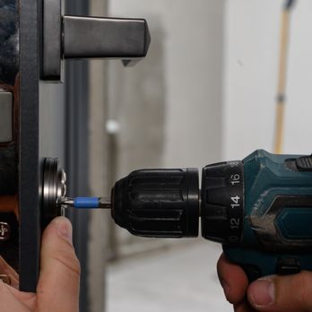 Green Mobile Locksmith - Lock repair - Keys & Locksmiths Near Me