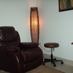Abadie Integrative Therapy - Most popular treatment room with comfortable recliner