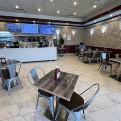 Gyro Jimmy’s - Dining room