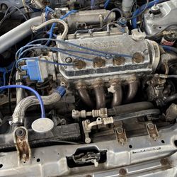 The Car Barber - Engine bay cleaning