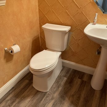 Olguin Handyman Service - New toilet - Handyman Near Me Olguin Handyman Service - New toilet - Handyman Near Me