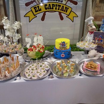 Mariscos El Capitan - a table full of food - Seafood Near Me - Pharr, Texas